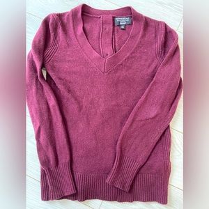Banana Republic fine Italian yarn Sweater